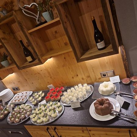 Hotel Tonnerhof ラチーネス エクステリア 写真